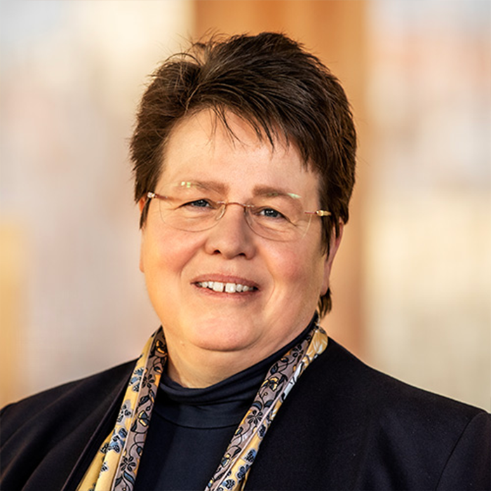 Porträttbild på Anna Lena Söderlund.