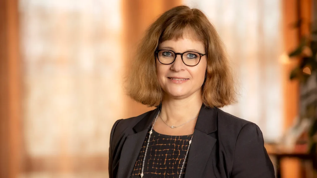 Porträttbild på Eva Nilsagård.