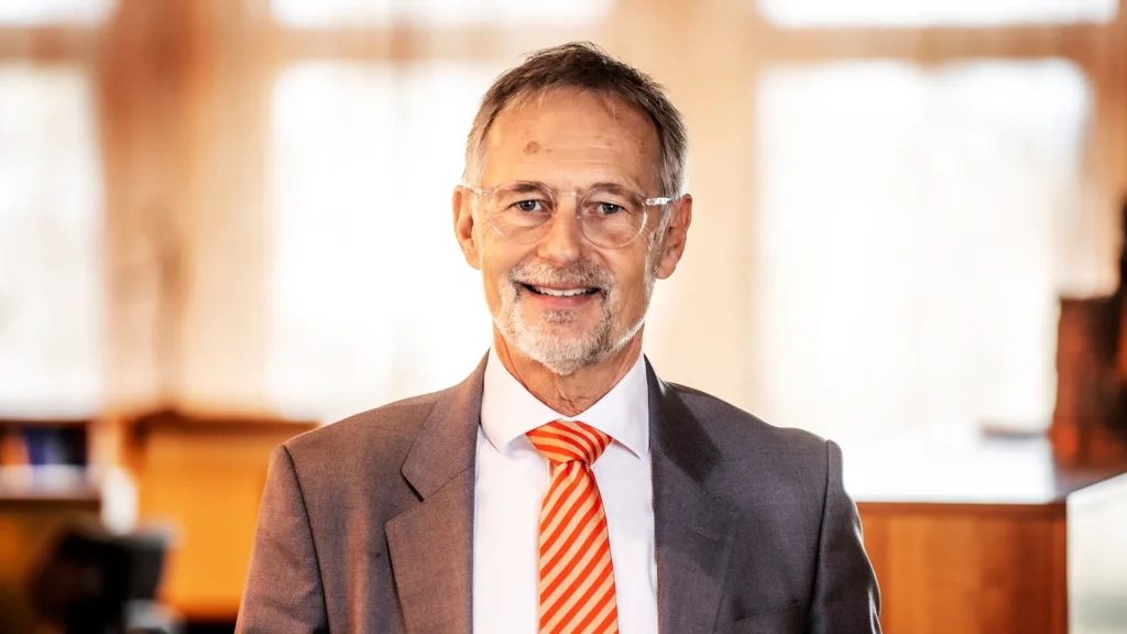 Porträttbild på Håkan berg.