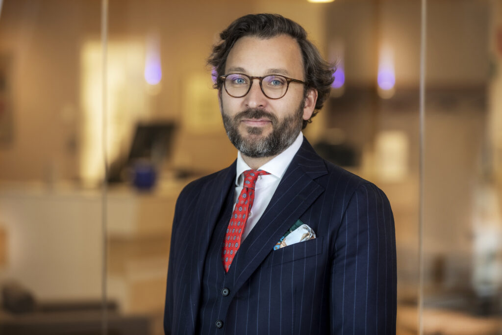 Porträttbild på Jens Hedar.