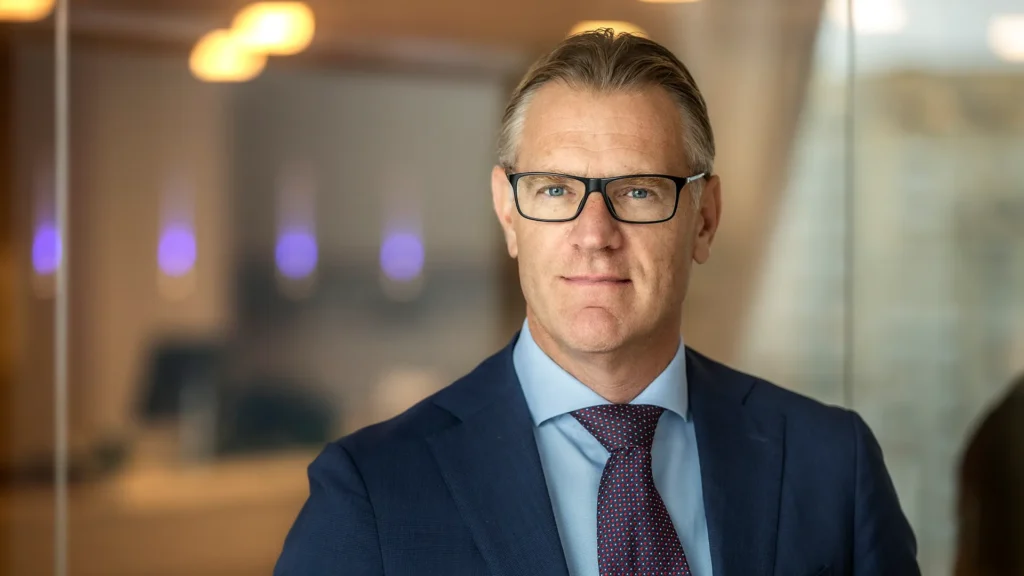 Porträttbild på Magnus Montan.