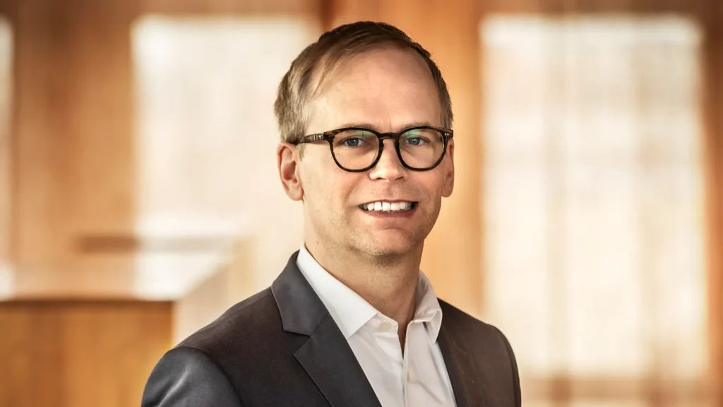 Porträttbild av Mattias Hasselbo.